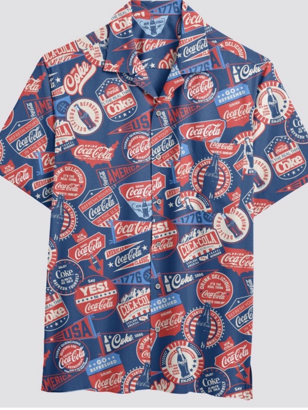 XL Coca Cola Men’s Short Sleeve Button-Up Shirt The Real thing Vintage Vibe